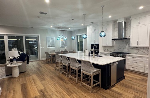 Fort Myers Beach House | Brand new home. Spacious 4 bdm, 6 bath just steps away from beach and downtown