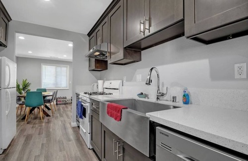 Rosemead House | =Brand New House= near Downtown LA- Sleeps 6