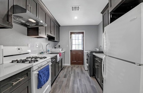 Rosemead House | =Brand New House= near Downtown LA- Sleeps 6