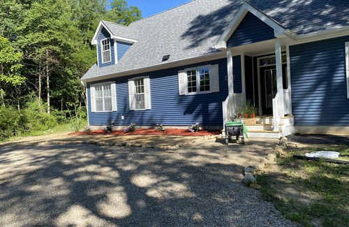 Lakeside House | Brand New House, Sleeps 8, Private Beach Rights, Hot Tub!