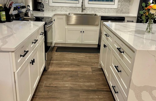 Smyrna House | Brand new kitchen & main bathroom! Highly sought after 4bd,3ba near everything.