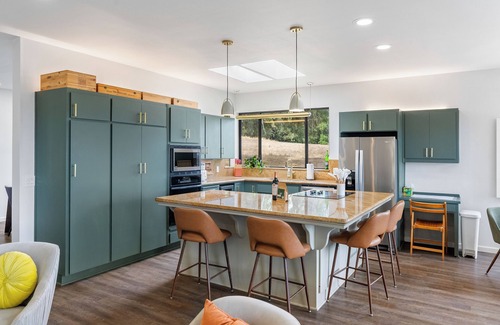 Atascadero House | Brand New Listing Mid-Mod Hilltop Retreat Views & Local Wildlife