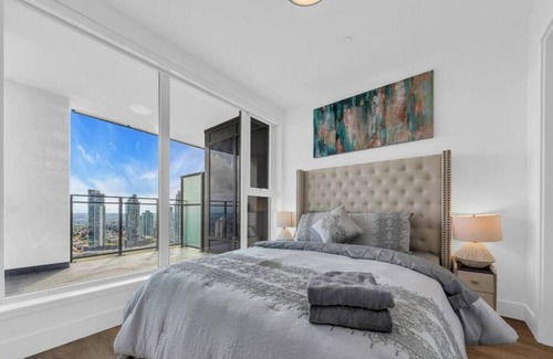 Metrotown Apartment | Brand new Luxury 1bd+1ba@Metrotown