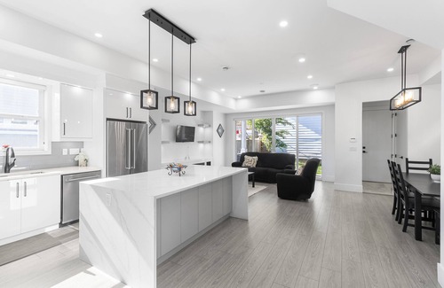 Surrey House | Brand New Luxury Home in White Rock/Surrey