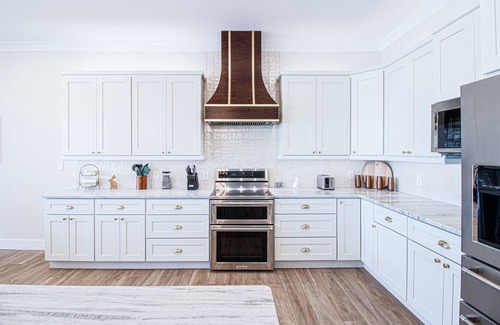 Navarre Beach House | Brand New LUXURY home on the Island! Spacious house w/easy access to beach/bay.