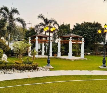 Lahore Apartment | Brand New Luxury's Apartments Lahore