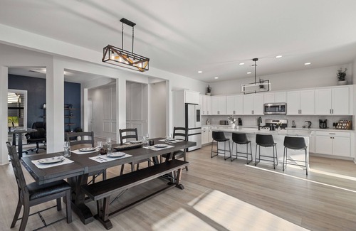 South Mountain House | Brand New Modern 3BR Retreat – Pool, Jacuzzi, Gym & Stunning Views