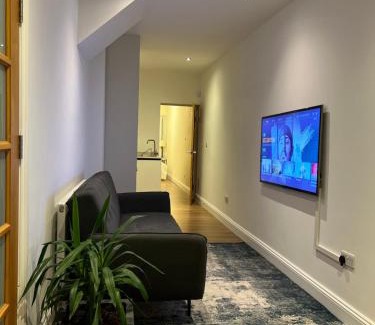 Dormers Wells Apartment | Brand New Modern Flat