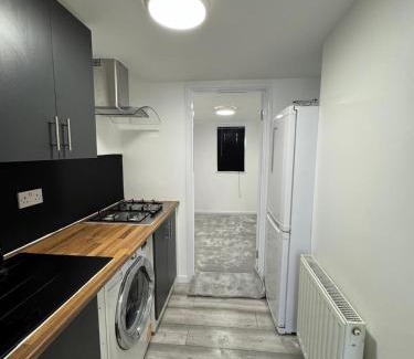 Bray on Thames Apartment | Brand New - One Bed Studio Flat