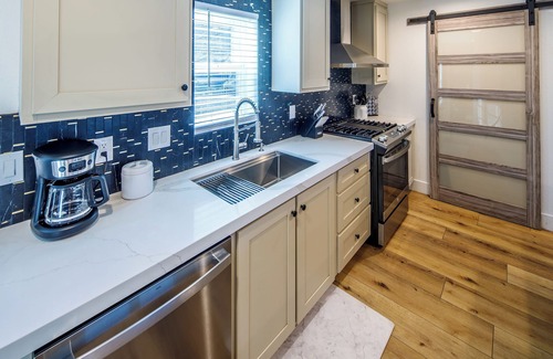 Parker Strip House | BRAND NEW 🌟Spacious🌟 Parker Strip Oasis TONS OF BOAT PARKING