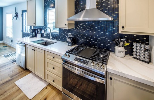 Parker Strip House | BRAND NEW 🌟Spacious🌟 Parker Strip Oasis TONS OF BOAT PARKING