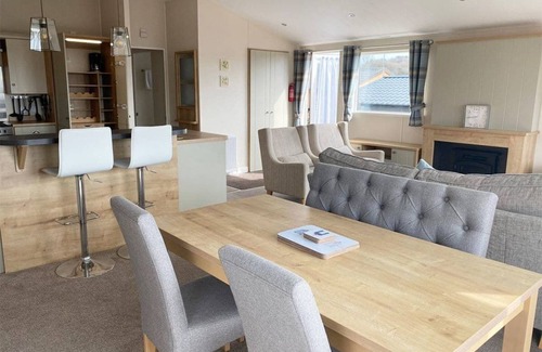 Ore Ski Chalet | Brand new unit to the Hire fleet, stunning 20ft x 40ft accommodation.