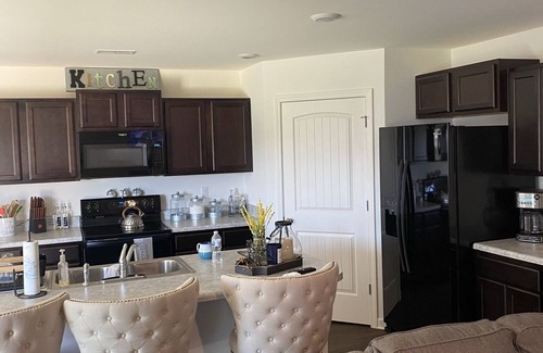 Vance House | BRAND NEW VILLA *cozy and comfortable UA/UAB Located in Vance, East Tuscaloosa