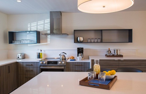 Culloden Shores Condo | Brand New Waterfront - Chic & Sophisticated