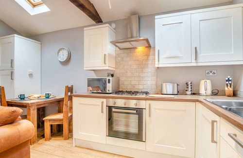 Richmond House | Brandy Lodge - One Bedroom House, Sleeps 2