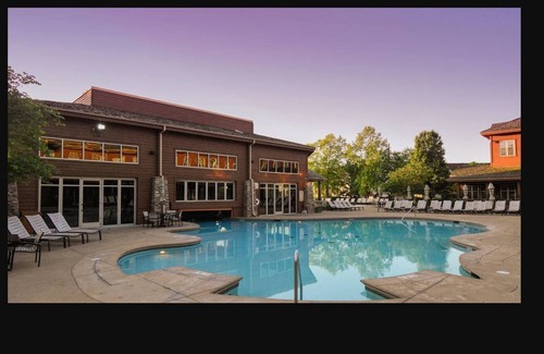 Table Rock Villa | Branson Vacation Resort - July 4th Week