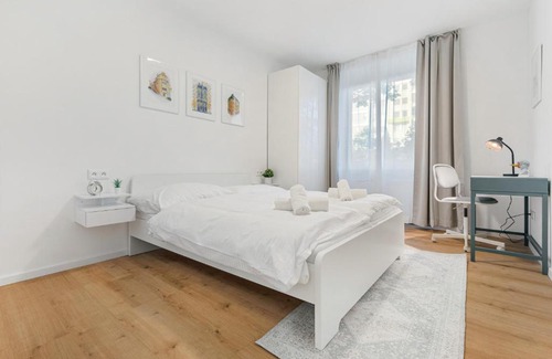Nivy Apartment | Bratislava Touch 2 BR Apt