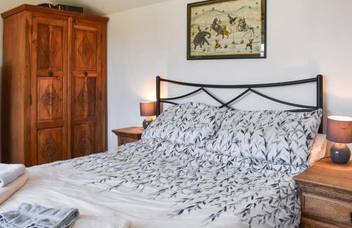 Fivelanes House | Bray View Cottage