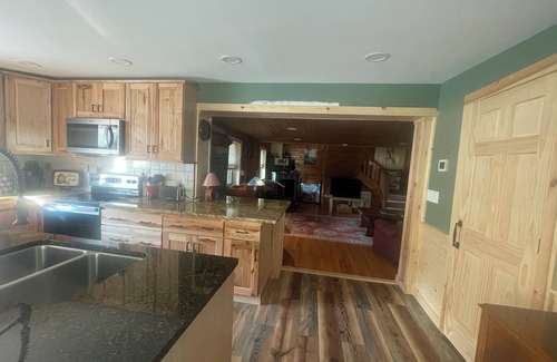 Pilot Mountain Cabin | Breath of Fresh Air Cabin great place to relax