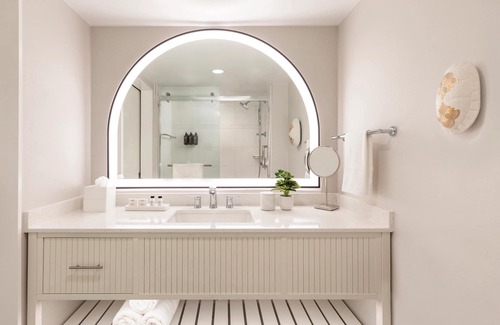 Singer Island Hotel | Breathtaking Beachfront Retreat w/Outdoor Pool, Pets Allowed
