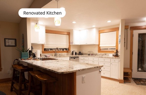 Cloverdale House | BREATHTAKING Oceanfront Luxury... Sunset Sanctuary
