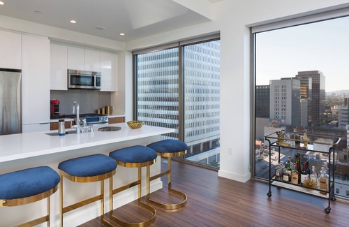 Beverly Hills Apartment | Breathtaking Panoramic Views - 2bdr luxury