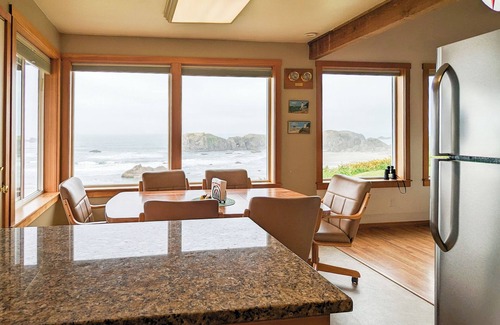 Bandon House | Breathtaking view of Bandon Beach