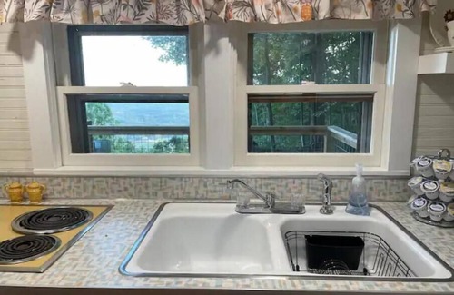 Fancy Gap House | Breathtaking views amid a “PEACE” of heaven!