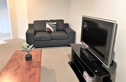 New Auckland House | BREEZE HOME 4 Bedroom Modern House