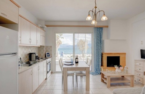 Gefira Mpania Apartment | Breeze Seaside Apartment