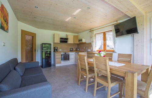 Oberharmersbach House | Breigenhof - Ferienhaus Weideblick EG - sunny location