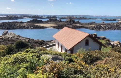 Plouec-du-Trieux House | Breizh Bobologis., Maison Plein Sud, à 30' de Bréhat, Paimpol, Plouha, Perros