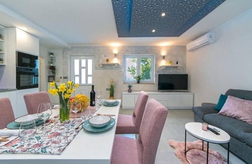 Central Dalmatia Apartment | Brela 13, Apartment near the beach