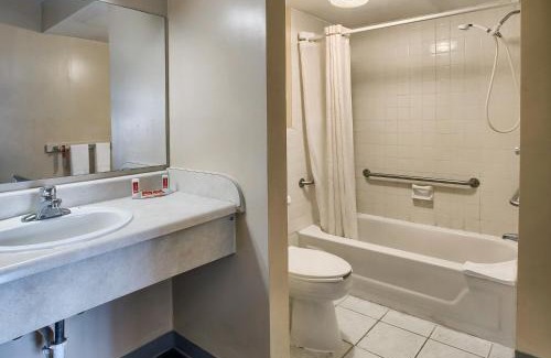 North Chesterfield Hotel | Brentwood Inn Richmond South