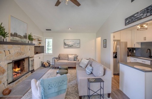 Bretton Woods Condo | Bretton Woods True Ski In/Out 3 Family + Fireplace