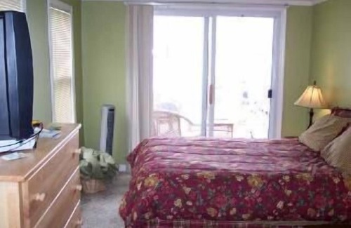 Central Square House | Brewerton- Big Bay -36 Woodworth Rd.