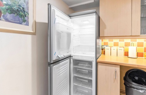 Norwich Apartment | Brewery View | Central| Close to restaurants | 2 Bed | Stylish Apt | Lift | Unique