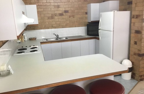 Bongaree Hotel | Bribie Waterways Motel