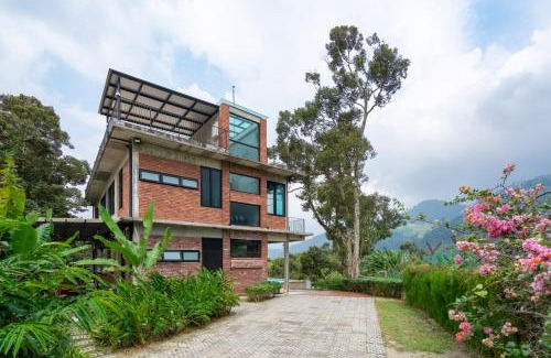 Bukit Tinggi Villa | Brickhouse Bukit Tinggi by Santai Villas