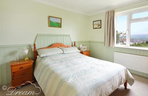 Puncknowle House | Bride Valley View, PUNCKNOWLE