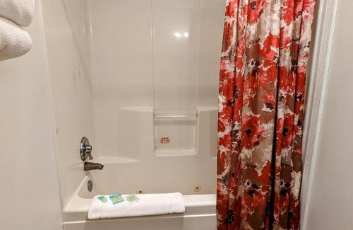 Cascade Locks Hotel | Bridge of The Gods Motel, Cabins & RV Park