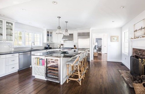 Bridgehampton House | Bridgehampton - Newly Renovated, Walk to Town