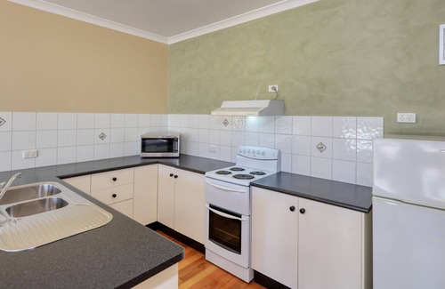 Moama Hotel | Bridges on Meninya Motel & Apartments