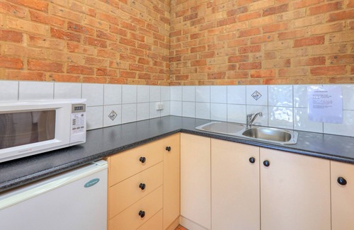 Moama Hotel | Bridges on Meninya Motel & Apartments