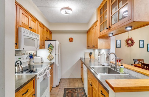 Warren Resort | Bridges Resort