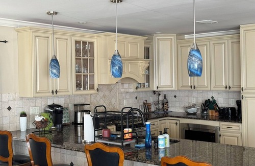 Brigantine House | Brigantine tri-level house two properties from beach