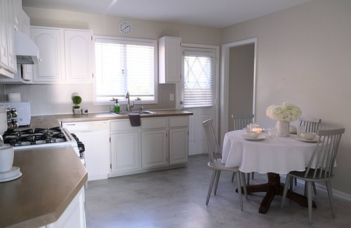 Boonton Apartment | Bright 10 Bed Stylish Cozy Home in NYC Suburb