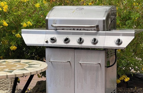 Paradise Hills Apartment | Bright and Charming apartment in Paradise Valley