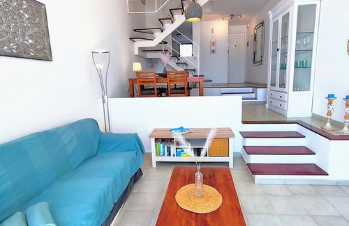 Morro Jable House | Bright and friendly corner house over the harbor of Morro Jable
