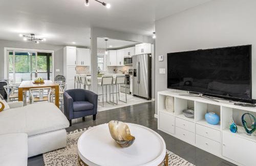 New Paltz House | Bright and Modern Retreat 3 Mi to Dtwn New Paltz